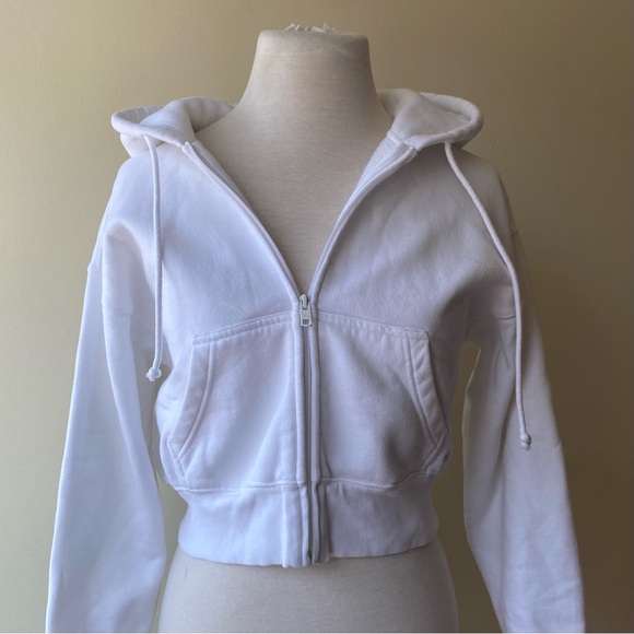 Aritzia cozy fleece hoodie - Picture 4 of 6